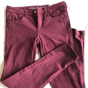 American Eagle Maroon Skinny Jeans Size 8